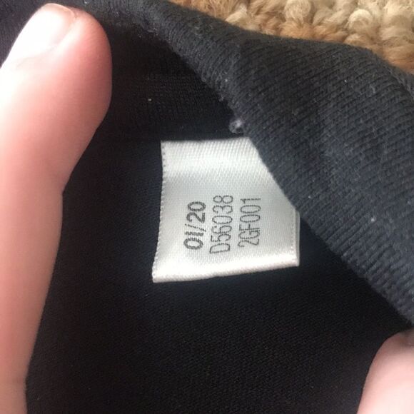 LIKE NEW ADIDAS WOMENS LARGE TANK TOP BLACK - Picture 6 of 7